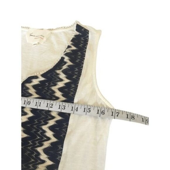 Two by Vince Camuto Womens Top Size Small Sleeveless White With Lace Overlay - Picture 9 of 11